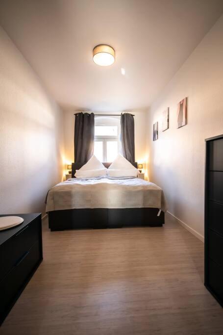Super Lage Modern Boxspringbett *Netflix* Wlan* Chemnitz Exterior foto