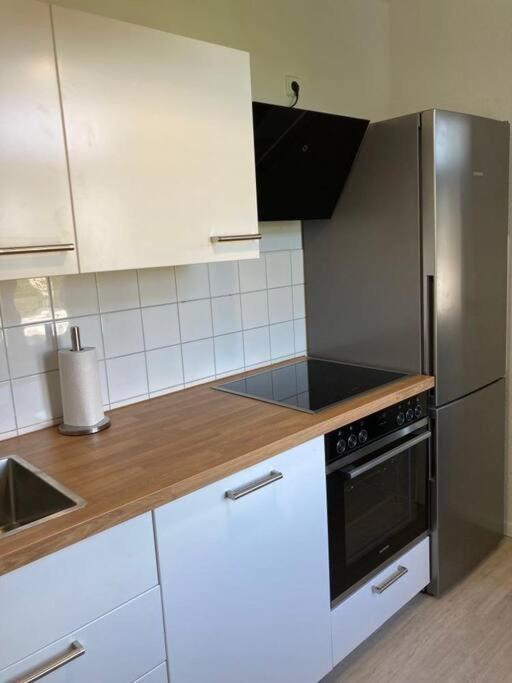 Super Lage Modern Boxspringbett *Netflix* Wlan* Chemnitz Exterior foto